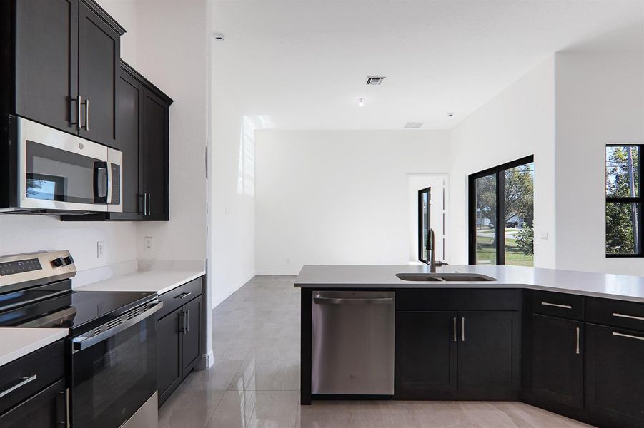 22 - Kitchen 22 - Kitchen