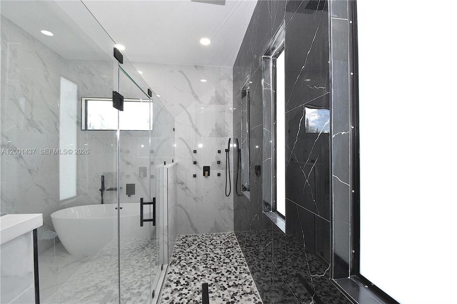 Furnished interior view inside a new home in , Lehigh Acres (Image 9).