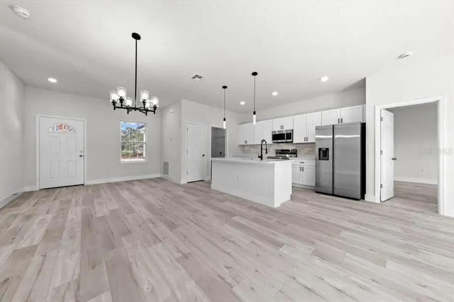 Furnished interior view inside a new home in , Ocala (Image 20).