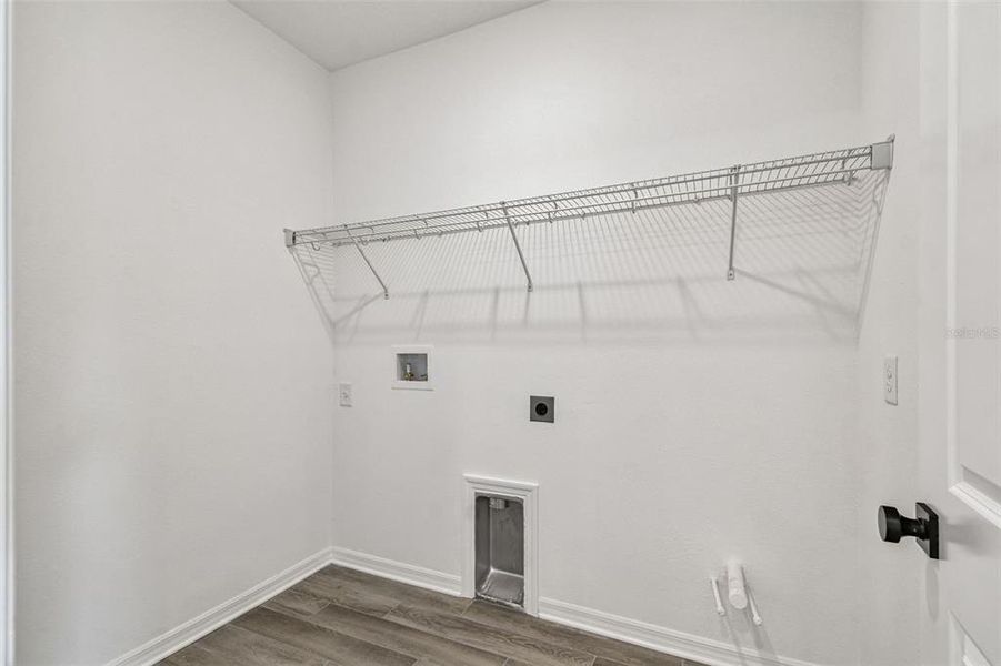 Spacious, unfurnished interior of a new home in City of Tampa, Tampa (Image 69). Spacious, unfurnished interior of a new home in City of Tampa, Tampa (Image 69).