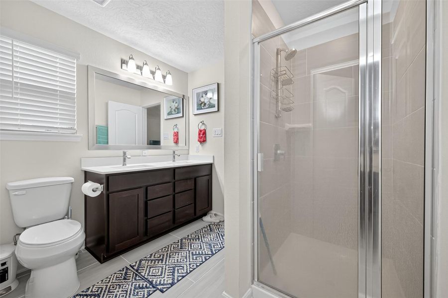 Furnished interior view inside a new home in Creekside Court, Magnolia (Image 17). Furnished interior view inside a new home in Creekside Court, Magnolia (Image 17).