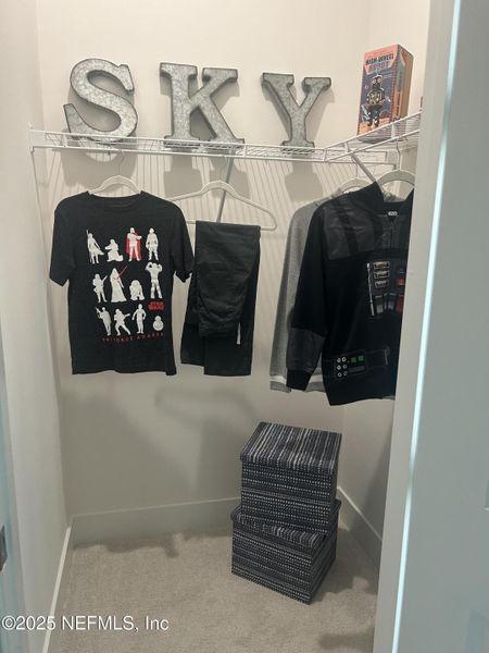 Close-up of interior finishes inside a home in Seven Pines, Jacksonville (Image 22).