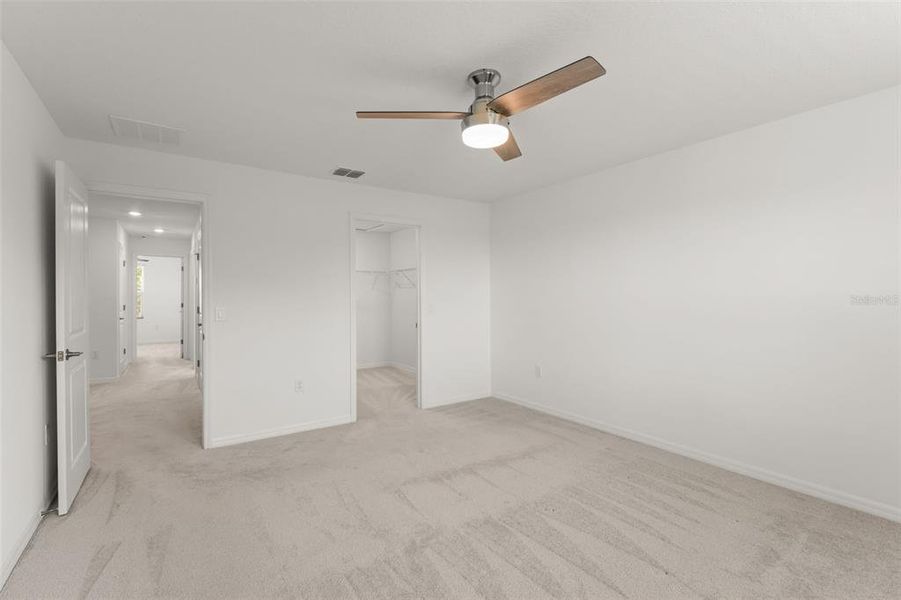 Spacious, unfurnished interior of a new home in , Kissimmee (Image 20). Spacious, unfurnished interior of a new home in , Kissimmee (Image 20).