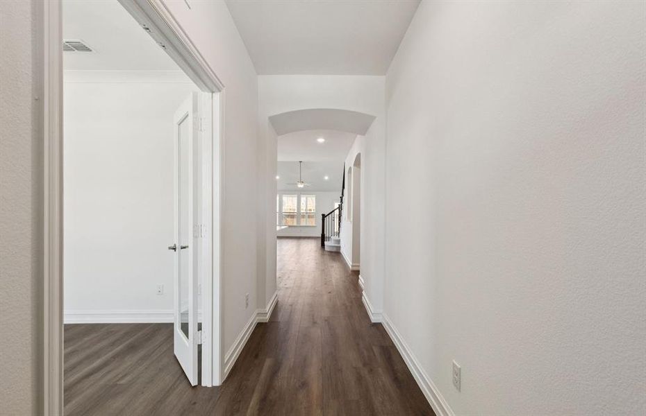 Welcoming entry *Real home pictured Welcoming entry *Real home pictured