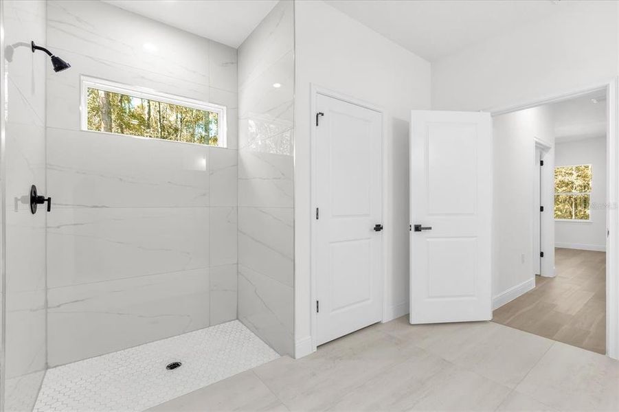 Furnished interior view inside a new home in , Citrus Springs (Image 7).