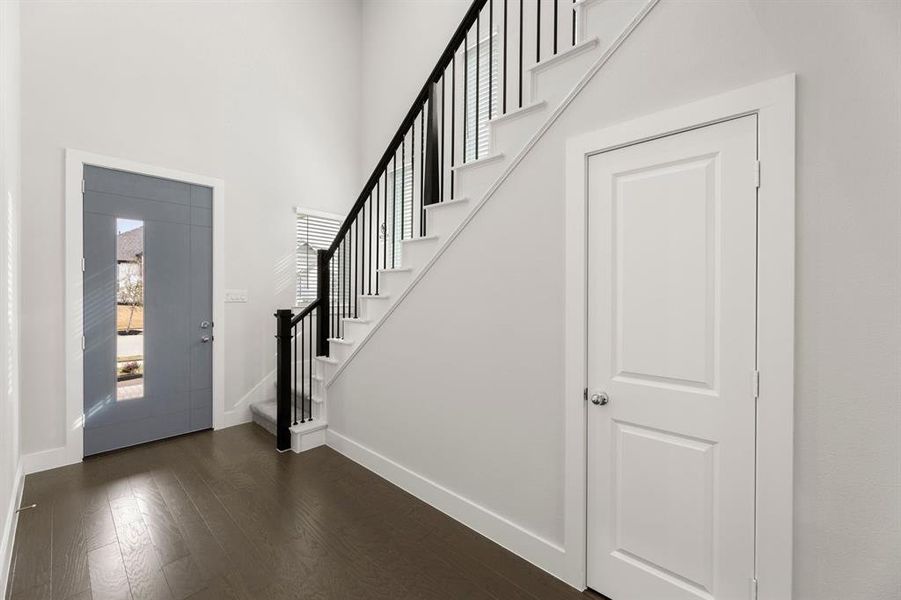 Spacious, unfurnished interior of a new home in Solterra, Mesquite (Image 24).