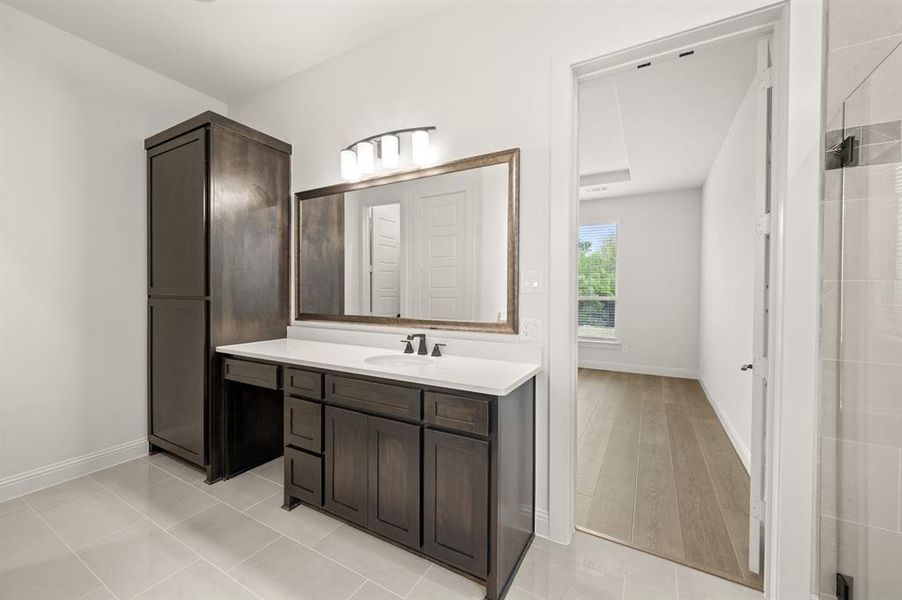 1208 Strait- Primary Suite-4