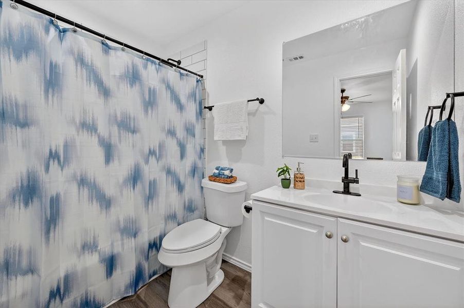 Furnished interior view inside a new home in , Kennedale (Image 12).