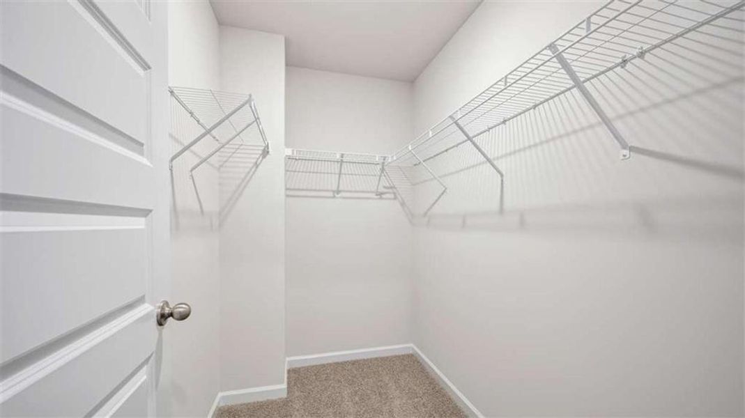 Spacious, unfurnished interior of a new home in Inverness at Sugarloaf, Lawrenceville (Image 21).