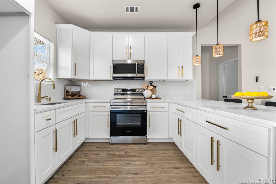 Furnished interior view inside a new home in , Lytle (Image 10).