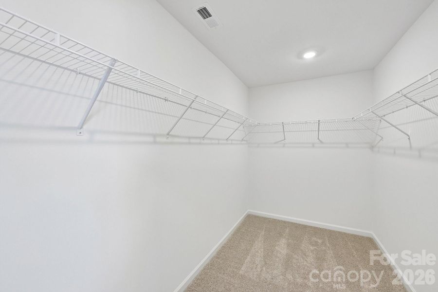 Spacious, unfurnished interior of a new home in Bella Vista Heritage, Denver (Image 32).