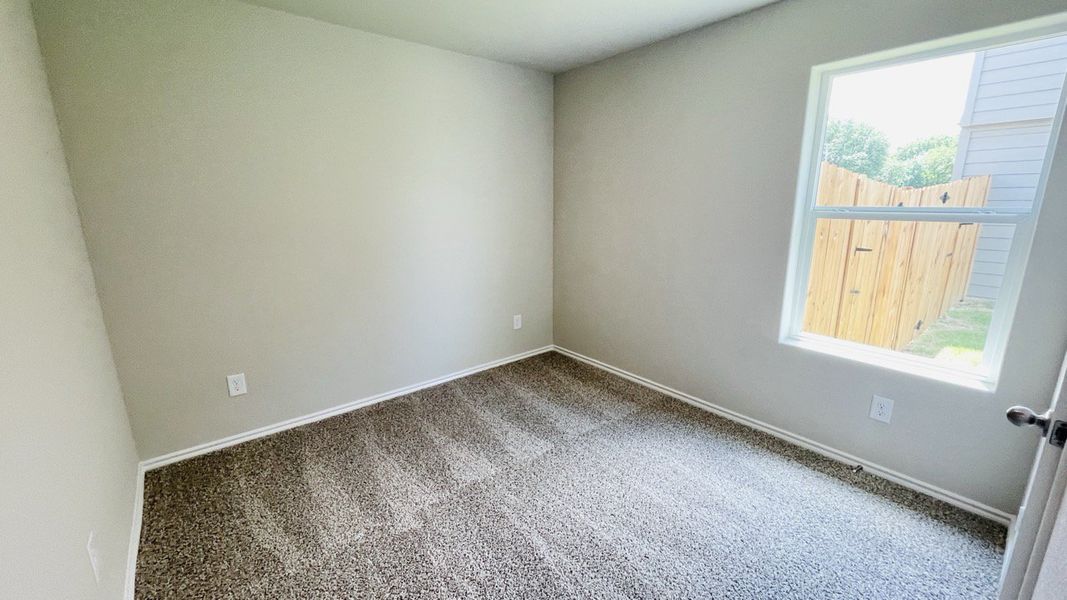 Spacious, unfurnished interior of a new home in Sunnycreek, Fort Worth (Image 14). Spacious, unfurnished interior of a new home in Sunnycreek, Fort Worth (Image 14).