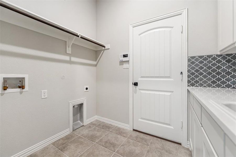 Image 38 of a home in Fairview Meadows. Image 38 of a home in Fairview Meadows.