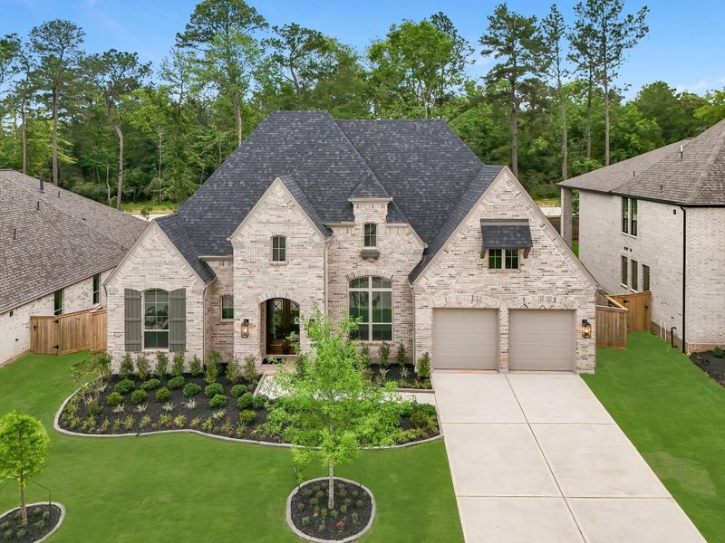 Professional landscaping and classic curb appeal on this newly constructed Highland Home. Professional landscaping and classic curb appeal on this newly constructed Highland Home.