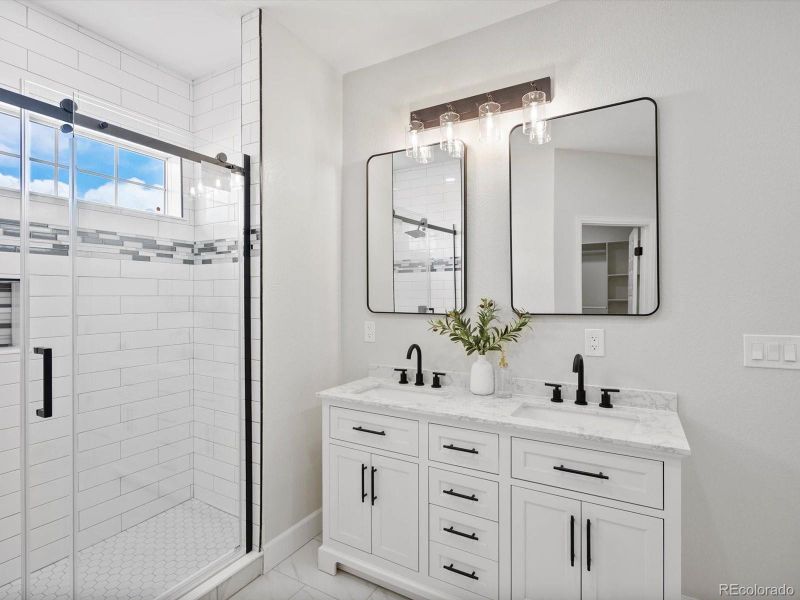 Furnished interior view inside a new home in , Strasburg (Image 30).