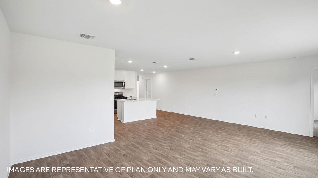 Representative unfurnished interior of a home built from the The Anderson by D.R. Horton in Trails at Wildhorse, Austin (Image 10).