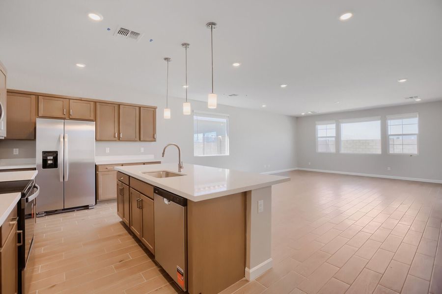 4br New Home in San Tan Valley, AZ.  - Slide 15