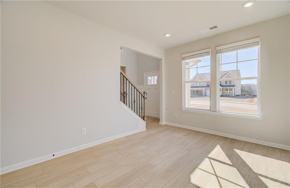 Spacious, unfurnished interior of a new home in Copperfield, Locust Grove (Image 32).
