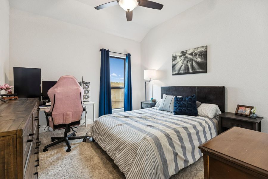 Fourth bedroom with it's own ensuite bathroom