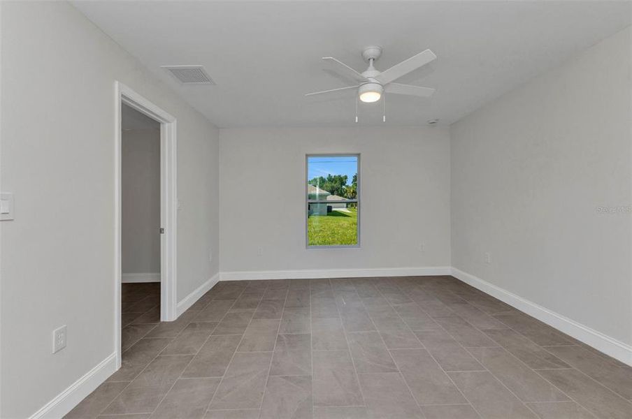 Spacious, unfurnished interior of a new home in , North Port (Image 32).