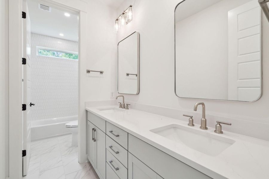 Furnished interior view inside a new home in , Johns Island (Image 14).