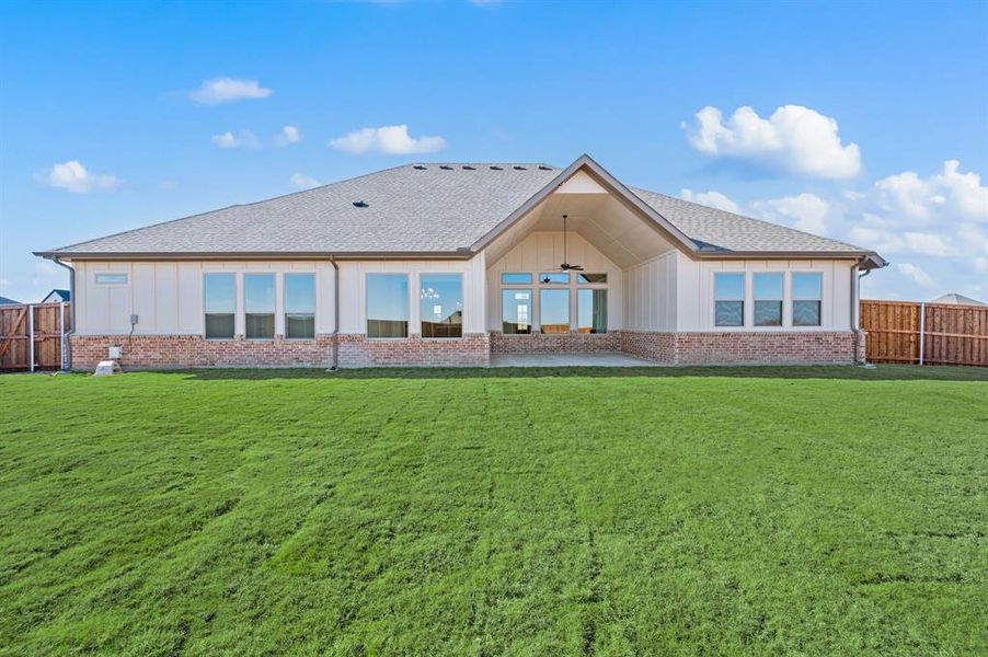 Exterior details and patio area of a home in Settlers Glen, New Fairview (Image 24).