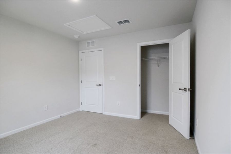 Spacious, unfurnished interior of a new home in Quails Run, Lyman (Image 16). Spacious, unfurnished interior of a new home in Quails Run, Lyman (Image 16).