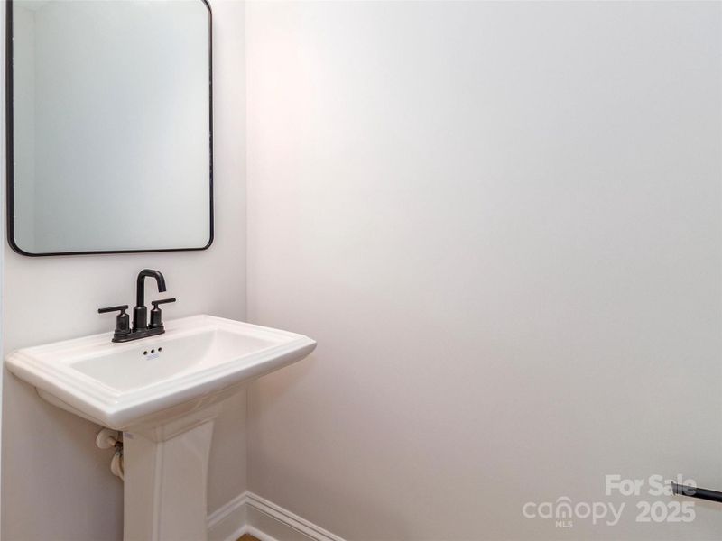 Image 12 of a home in .