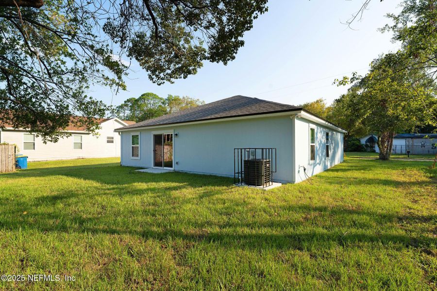 Image 21 of a home in . Image 21 of a home in .