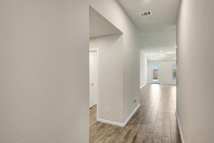 Spacious, unfurnished interior of a new home in Forest Park, Princeton (Image 28). Spacious, unfurnished interior of a new home in Forest Park, Princeton (Image 28).