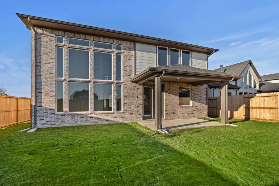 Exterior details and patio area of a home in Cross Creek West 50', Fulshear (Image 3). Exterior details and patio area of a home in Cross Creek West 50', Fulshear (Image 3).