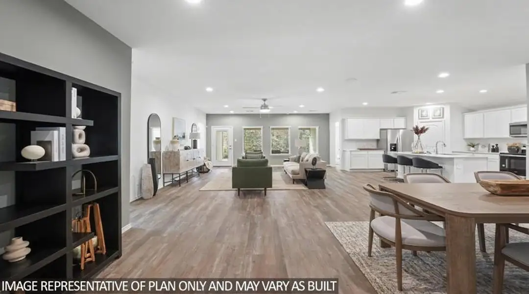 Furnished interior view inside a new home in Williams Reserve East, Conroe (Image 11). Furnished interior view inside a new home in Williams Reserve East, Conroe (Image 11).