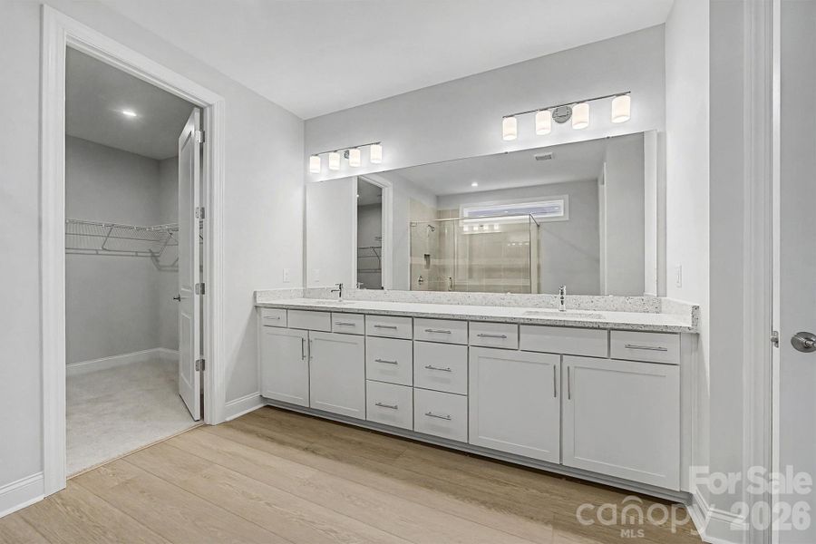 Furnished interior view inside a new home in Handsmill on Lake Wylie, York (Image 8).