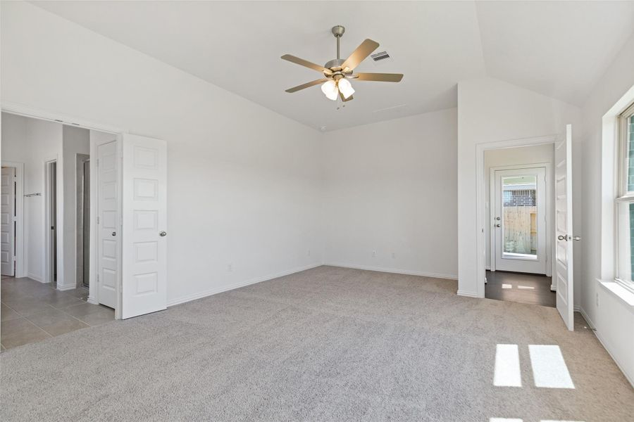 Spacious, unfurnished interior of a new home in Cypress Green, Hockley (Image 18).
