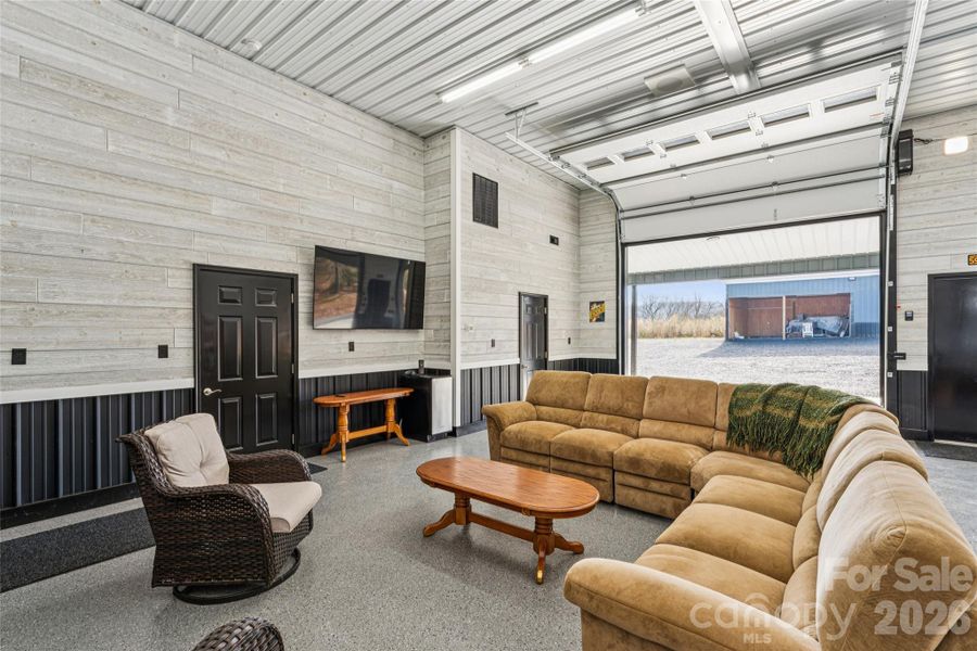 Community amenities in , Polkton (Image 23).