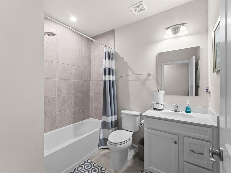 Furnished interior view inside a new home in , Port Charlotte (Image 8).