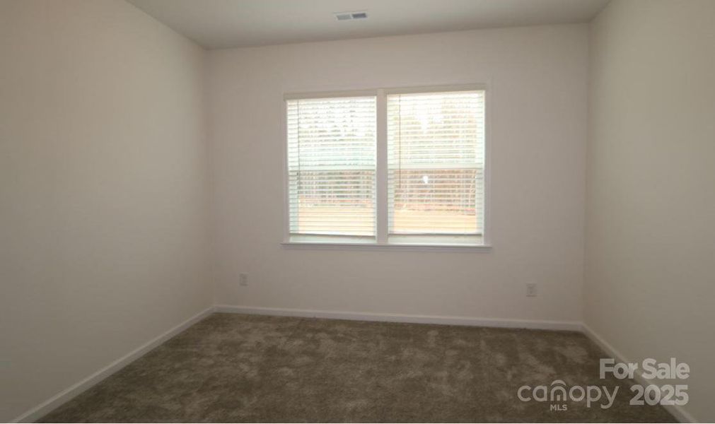 Secondary bedroom