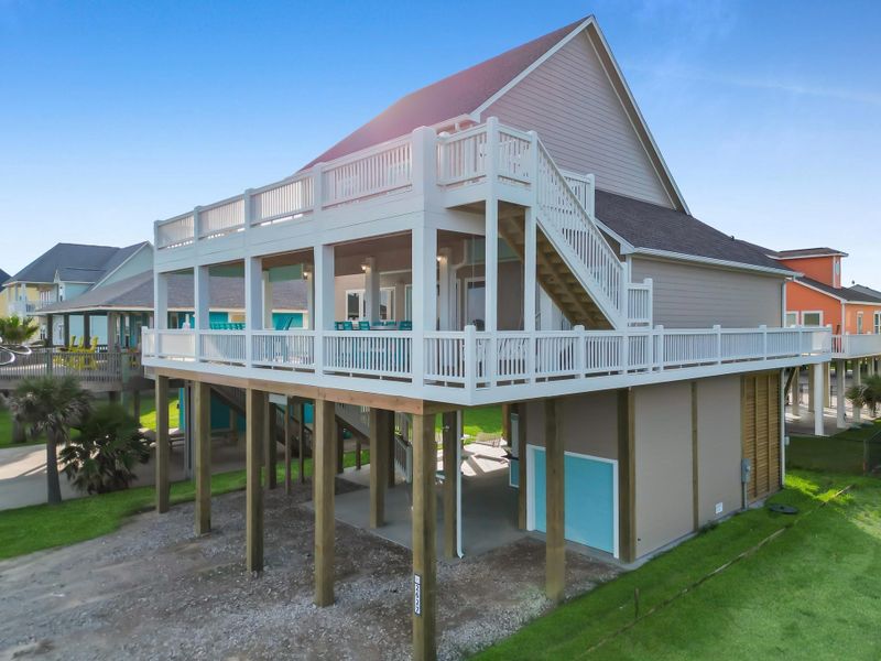 Exterior details and patio area of a home in , Crystal Beach (Image 26). Exterior details and patio area of a home in , Crystal Beach (Image 26).