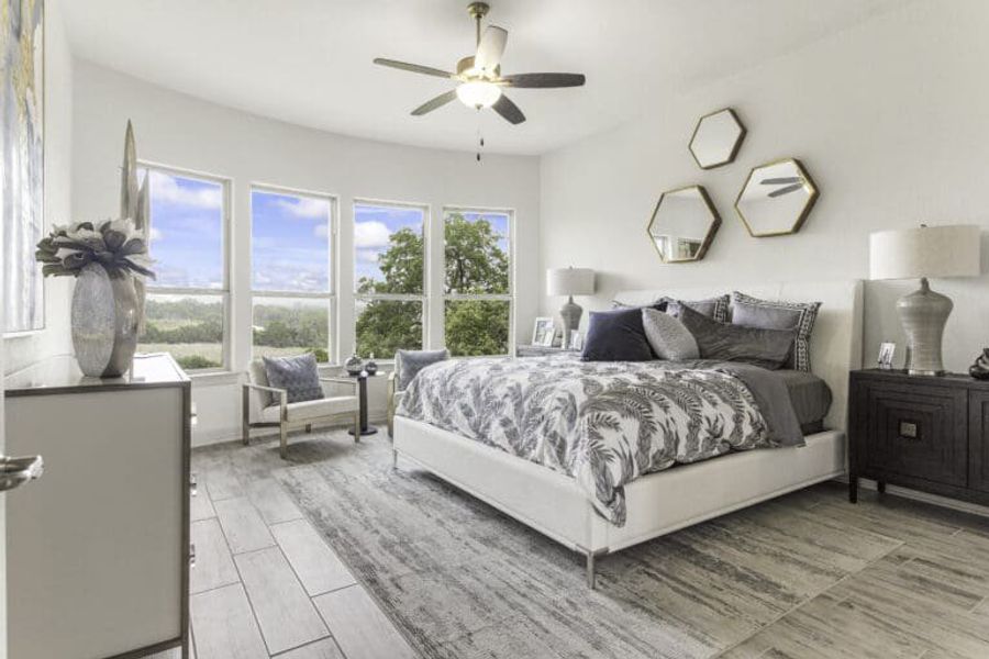 Master bedroom suite in Ashlyn home at Belle Oaks, Bulverde TX
