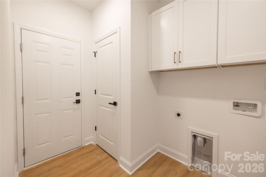 Spacious, unfurnished interior of a new home in , Salisbury (Image 24). Spacious, unfurnished interior of a new home in , Salisbury (Image 24).