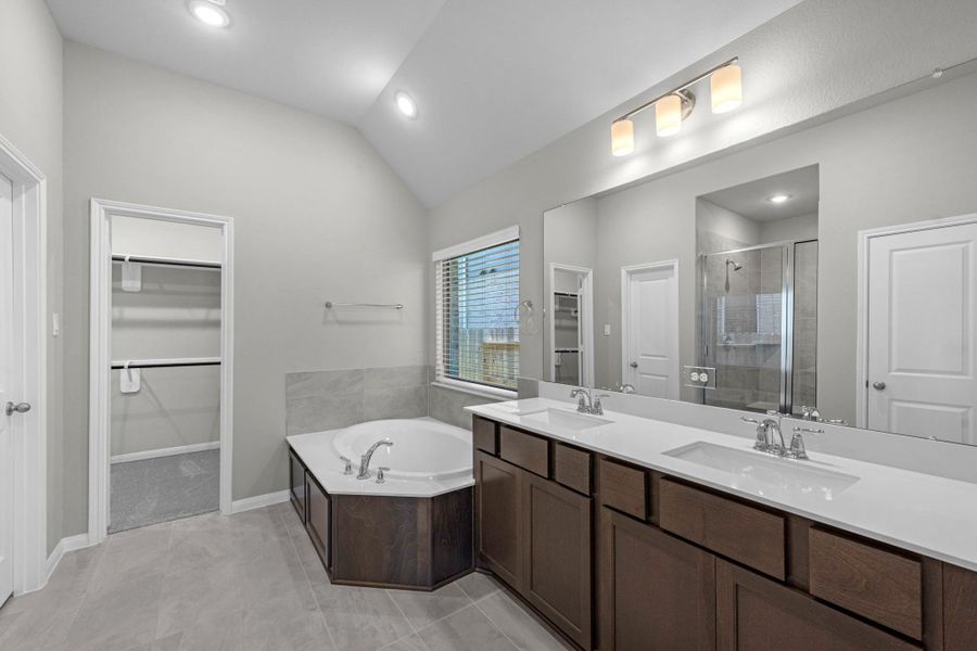 Furnished interior view inside a new home in Dellrose, Hockley (Image 12).