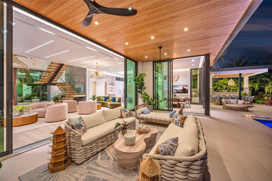 Exterior details and patio area of a home in , Fort Lauderdale (Image 27). Exterior details and patio area of a home in , Fort Lauderdale (Image 27).