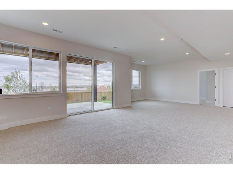Spacious, unfurnished interior of a new home in , Louisville (Image 48).