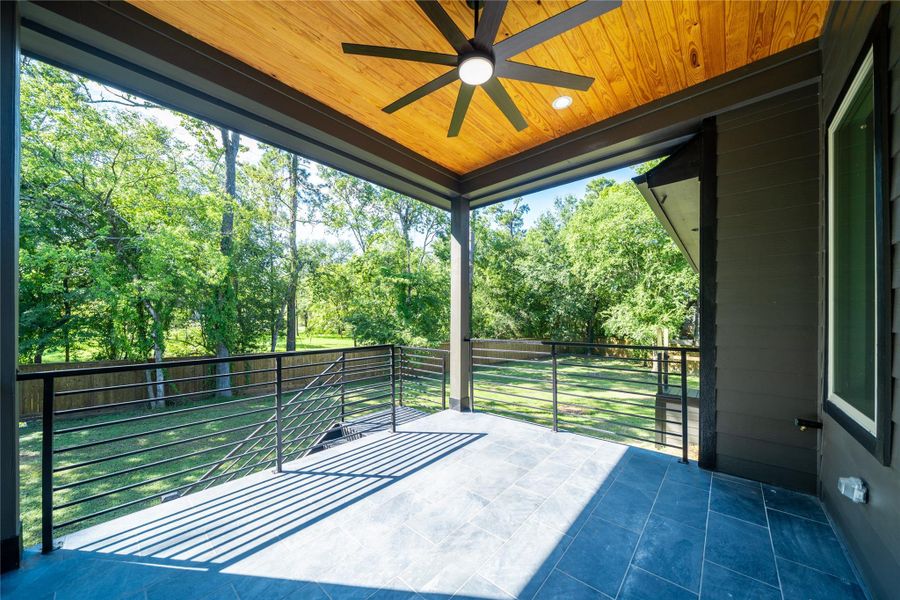 View from back patio, fully fenced! View from back patio, fully fenced!