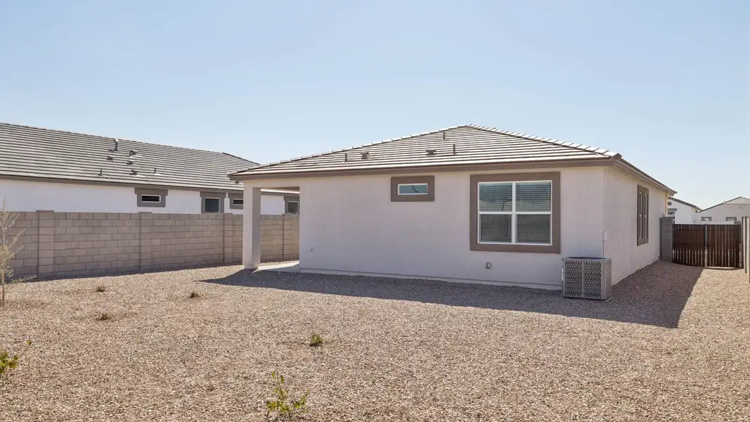 Exterior details and patio area of a home in Copper Falls, Buckeye (Image 3).