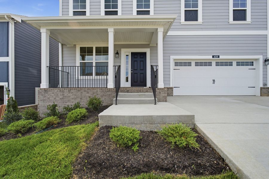 Exterior details and patio area of a home in McCain's Station, Gallatin (Image 3).