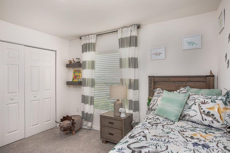 Model home - actual features may vary. Model home - actual features may vary.