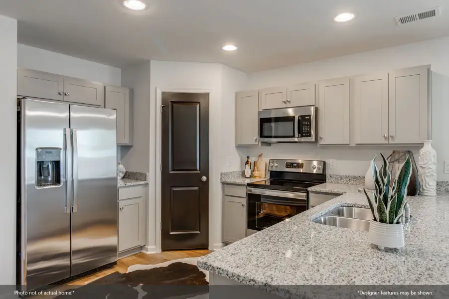 Furnished interior view inside a new home in Killians Crossing, Blythewood (Image 10).