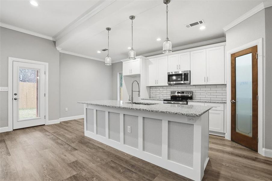 Furnished interior view inside a new home in , Granbury (Image 12).