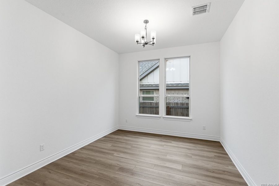 Spacious, unfurnished interior of a new home in Corley Farms, Boerne (Image 17). Spacious, unfurnished interior of a new home in Corley Farms, Boerne (Image 17).